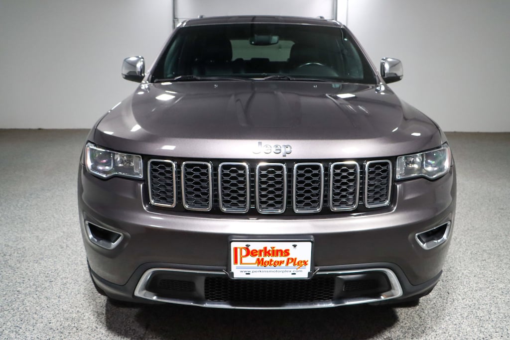 Used 2018 Jeep Grand Cherokee Limited 4X4 SUV