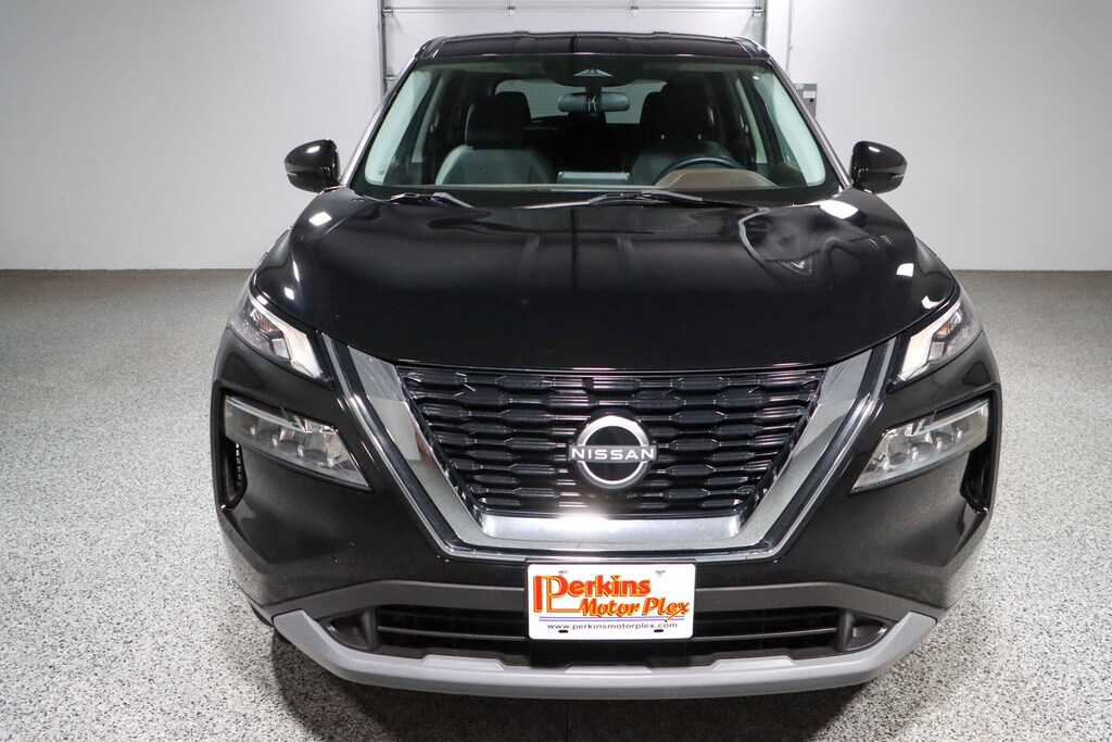 Used 2023 Nissan Rogue SV SUV