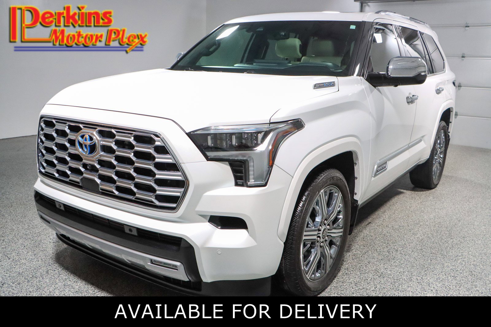 2023 Toyota Sequoia Capstone's photo