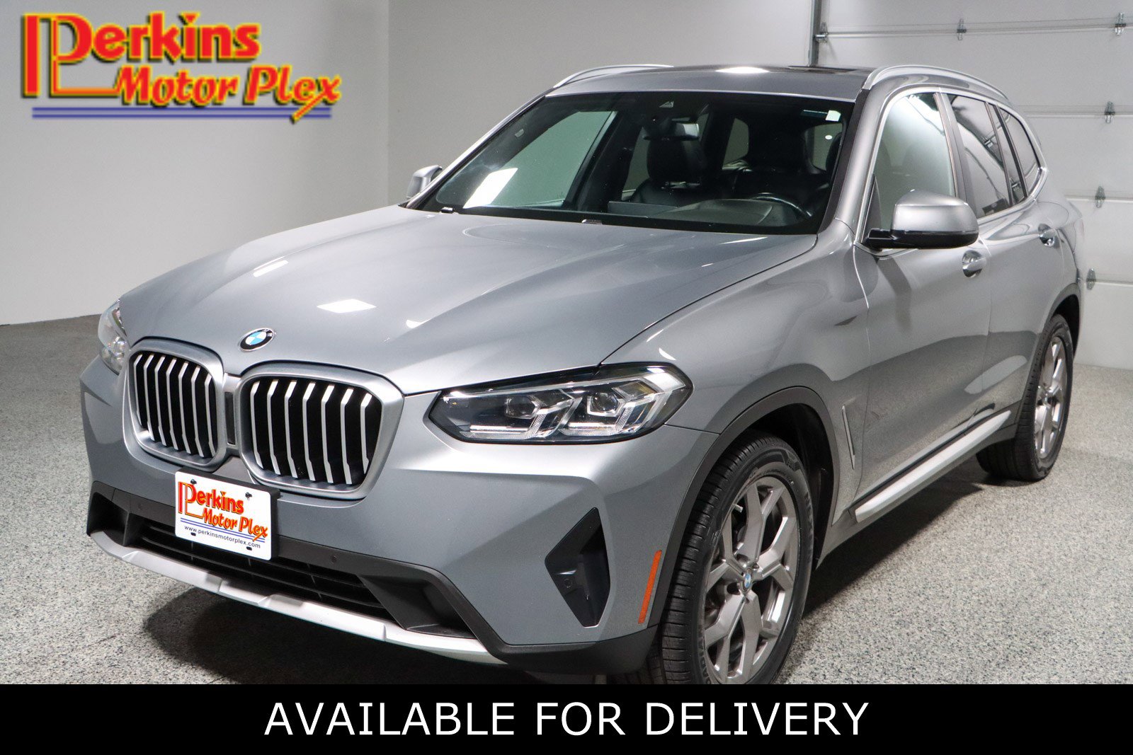 2023 BMW X3 30i's photo