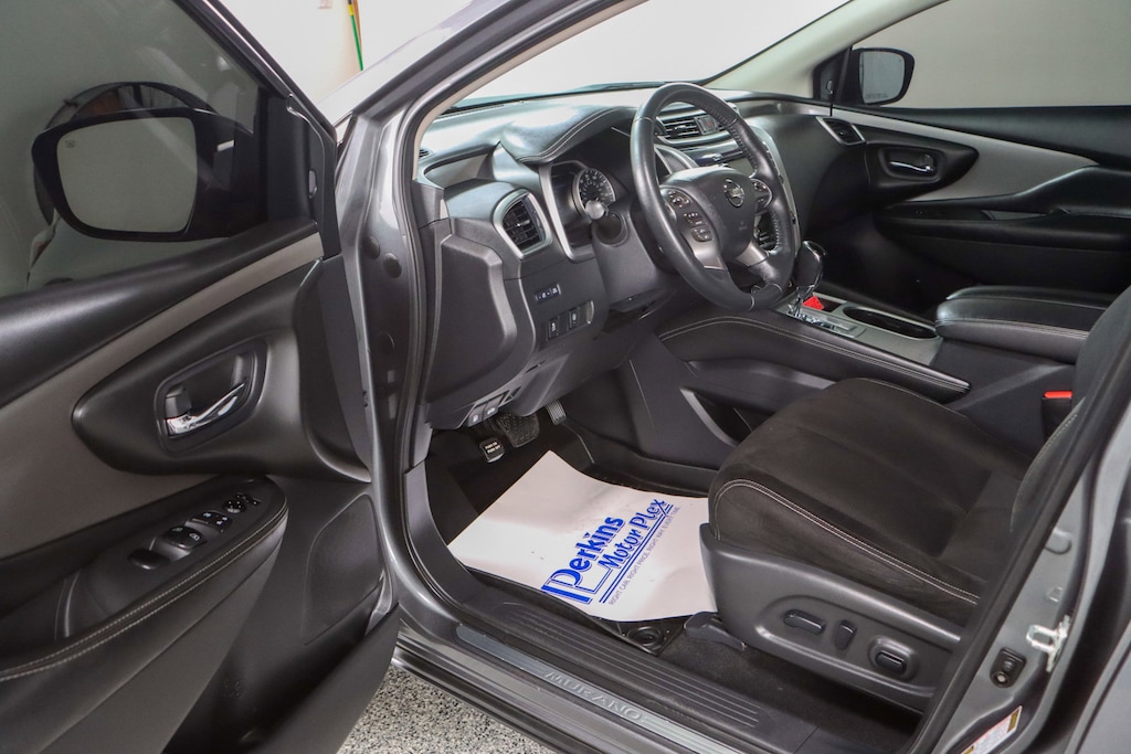 Used 2020 Nissan Murano SV AWD SUV