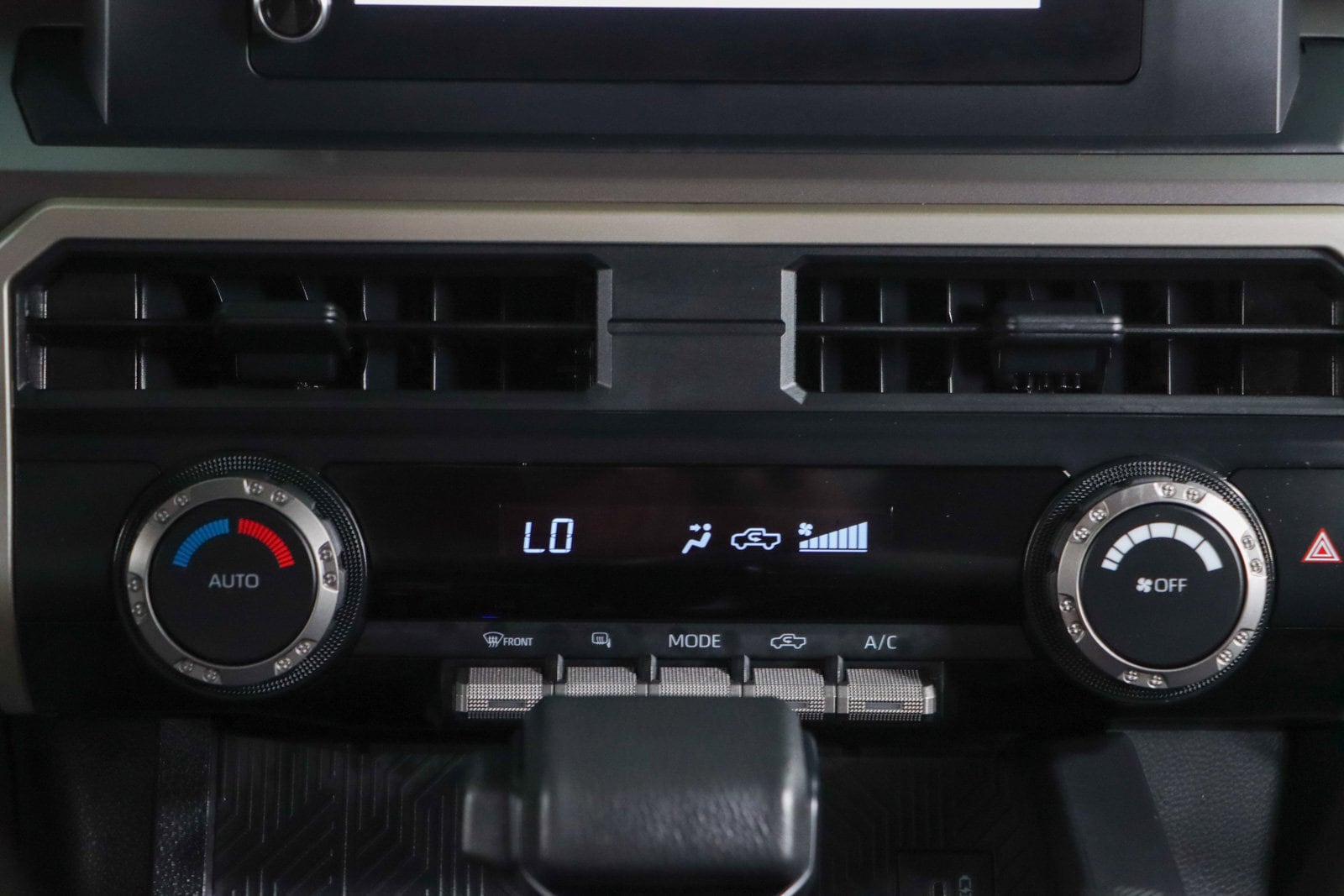2024 Toyota Tacoma TRD Off Road - Photo 20