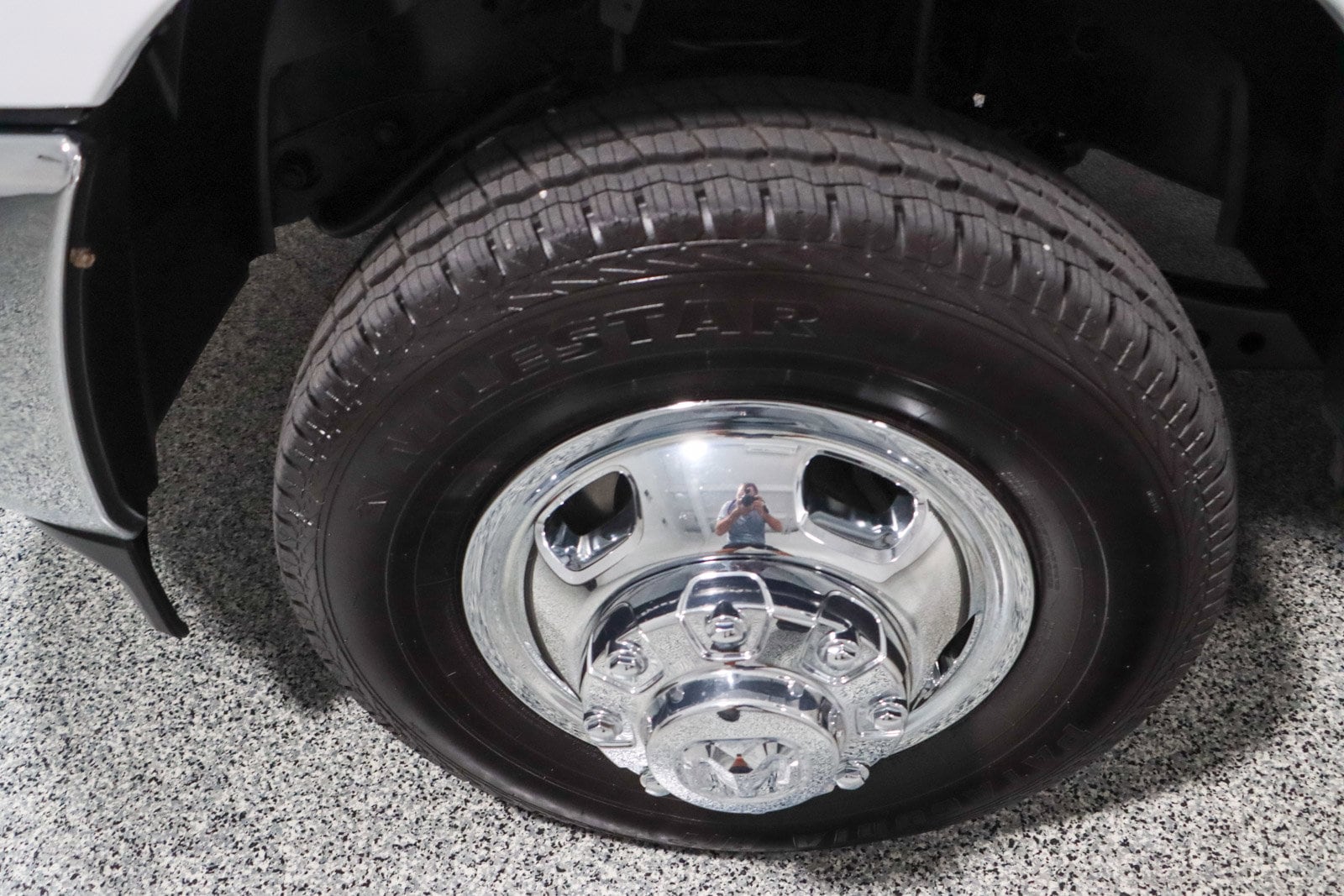 2023 RAM Ram 3500 Chassis Cab SLT - Photo 11