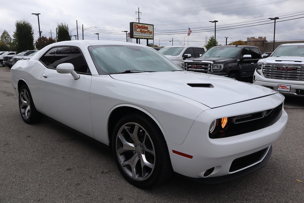 Used 2016 Dodge Challenger SXT Plus Coupe