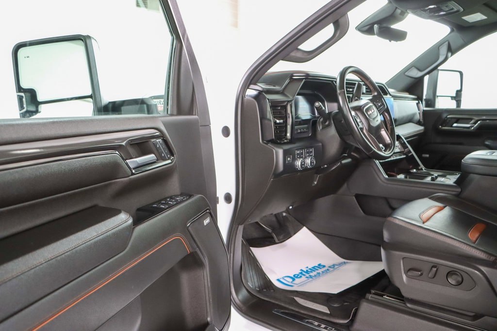 Used 2024 GMC Sierra 2500HD AT4 4X4 Truck Crew Cab