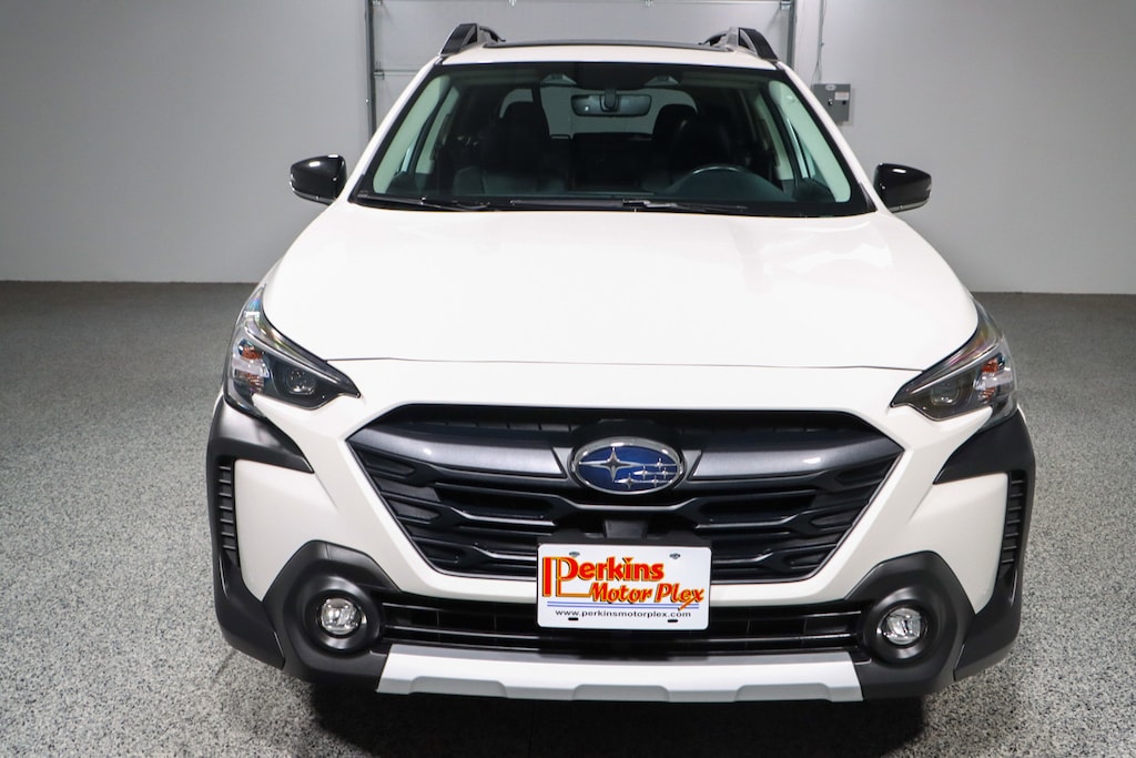 Used 2024 Subaru Outback Limited AWD SUV