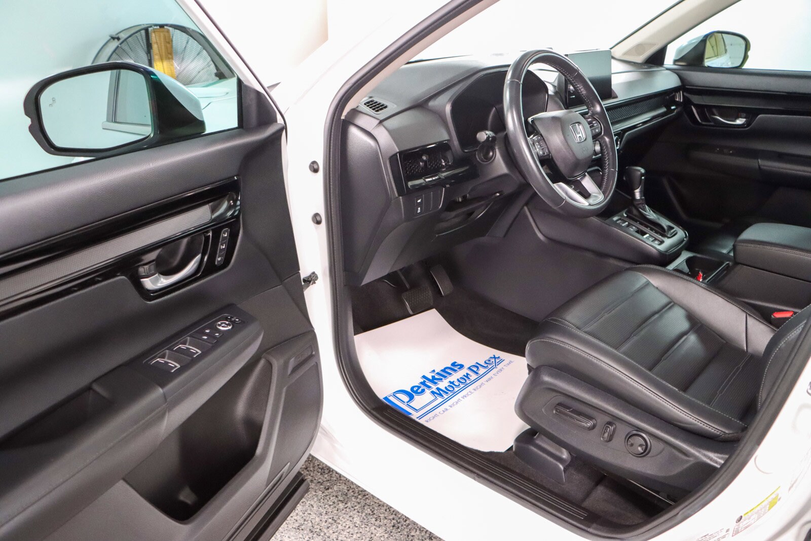 2023 Honda CR-V EX-L photo 2