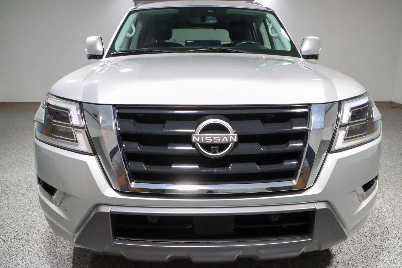 2022 Nissan Armada SL photo 2