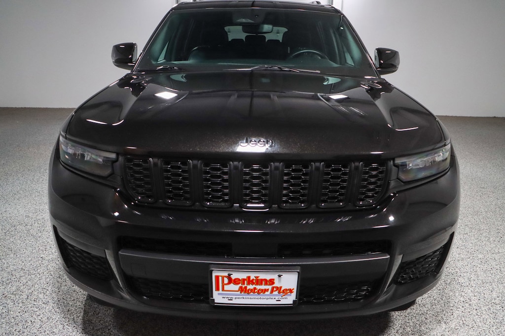 Used 2022 Jeep Grand Cherokee L Altitude SUV