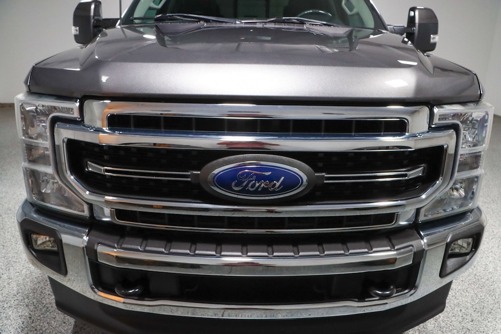 Used 2020 Ford F-250 LARIAT 4X4 Truck Crew Cab