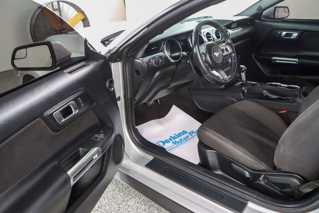 Used 2018 Ford Mustang Coupe