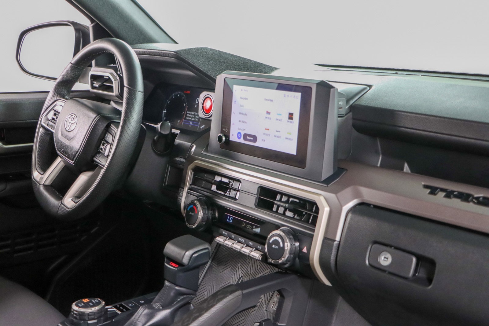 2024 Toyota Tacoma TRD Off Road - Photo 25