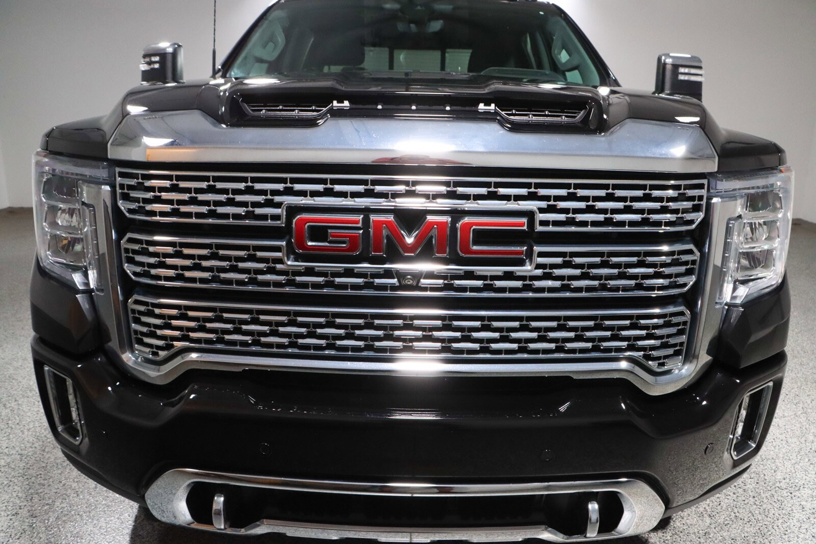 2020 Gmc Sierra Denali photo 3