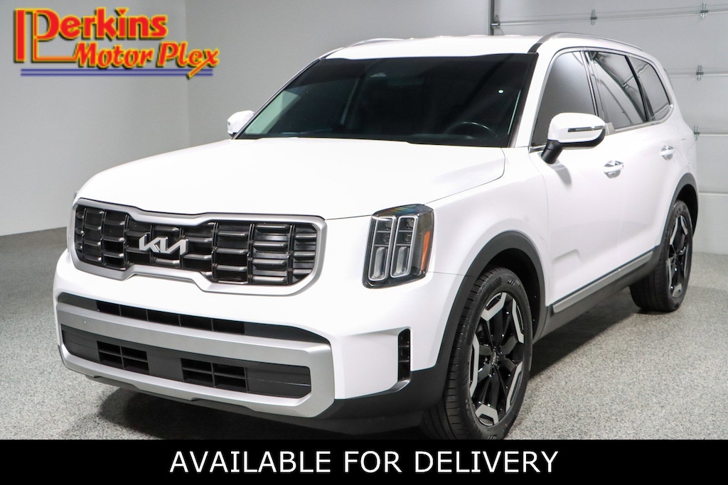 Used 2023 Kia Telluride S AWD SUV