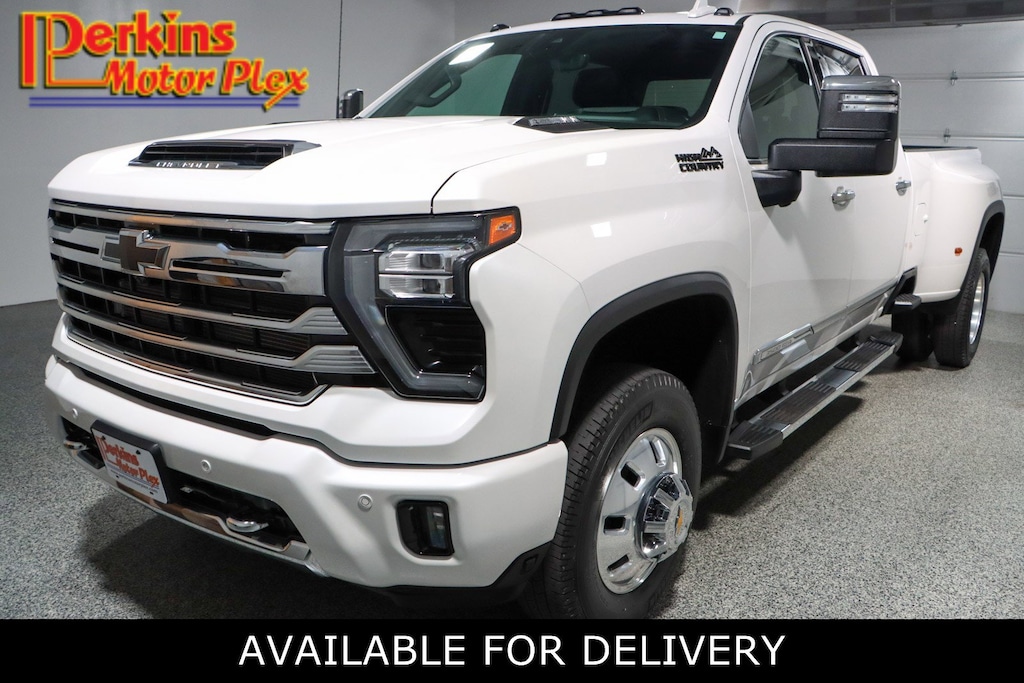 Used 2024 Chevrolet Silverado 3500HD High Country 4X4 Truck Crew Cab
