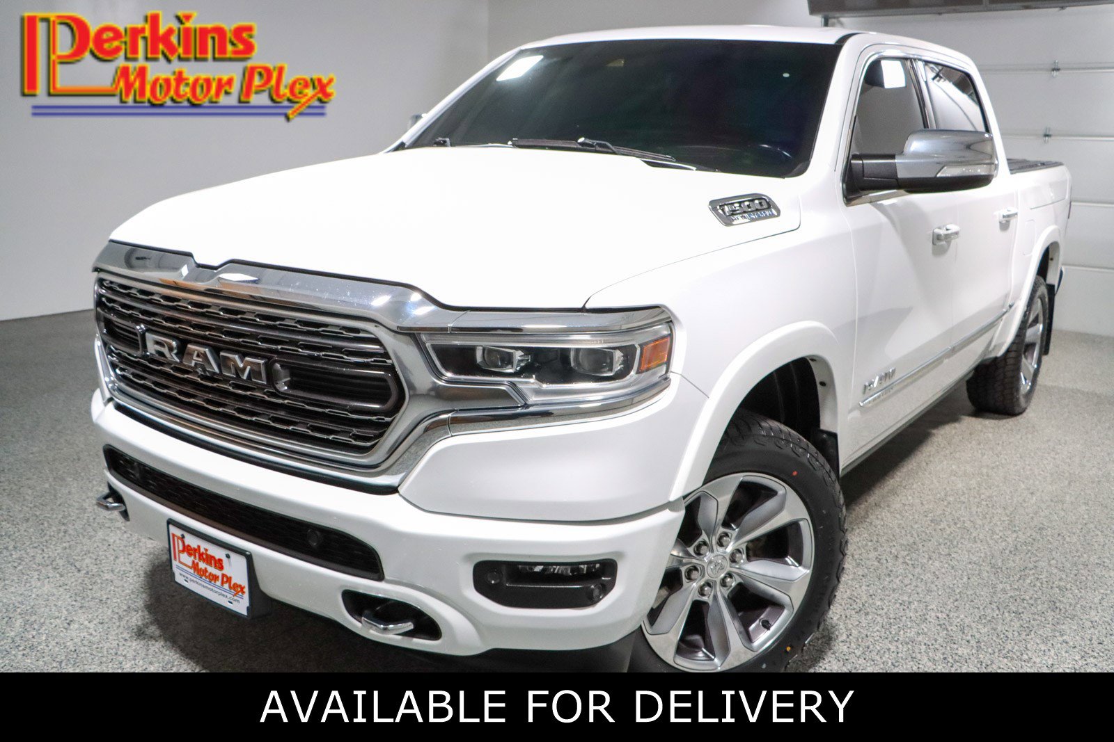 2021 RAM 1500 Limited 4x4 Crew Cab 5'7's photo