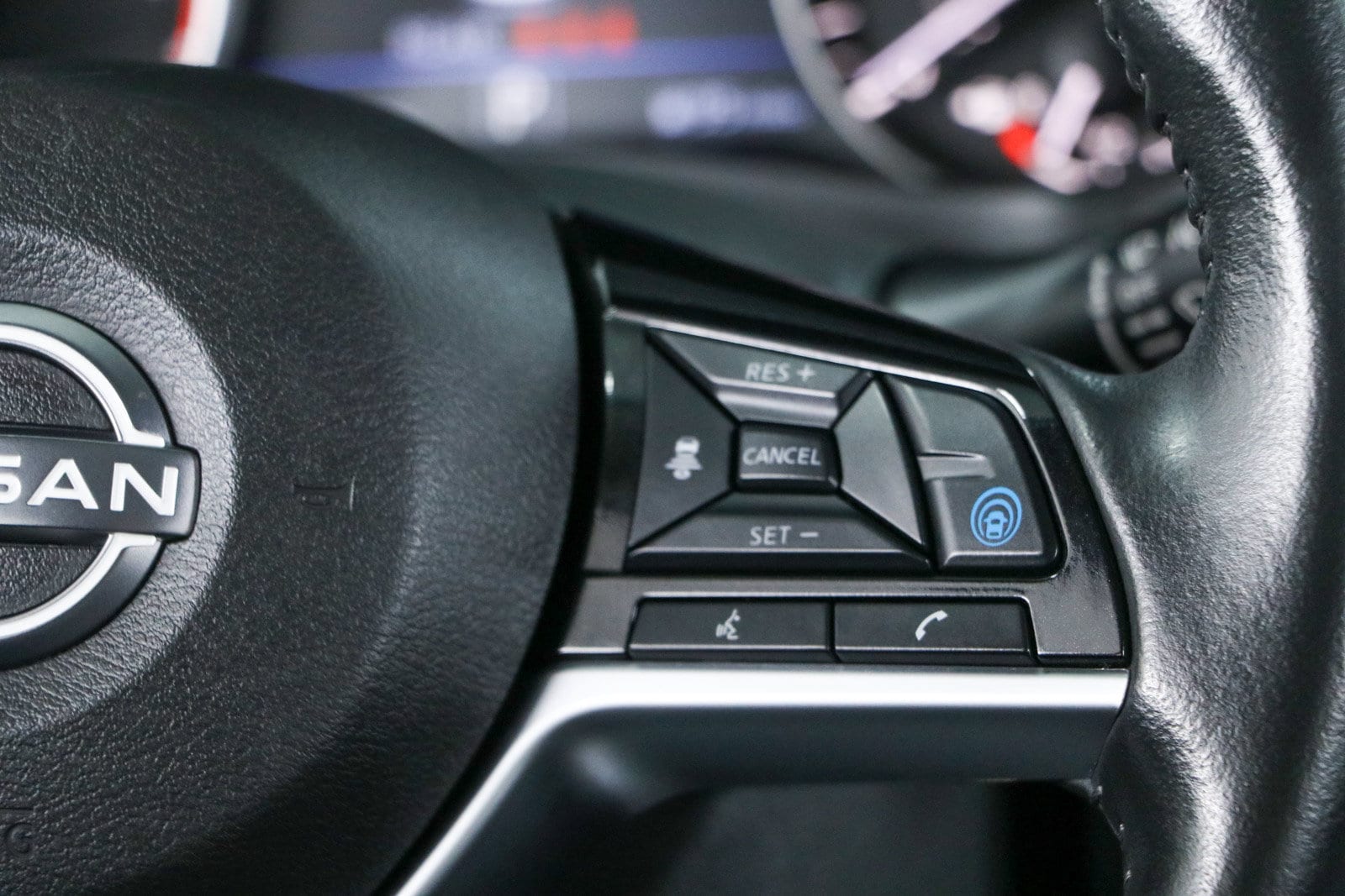 2023 Nissan Altima SL - Photo 14
