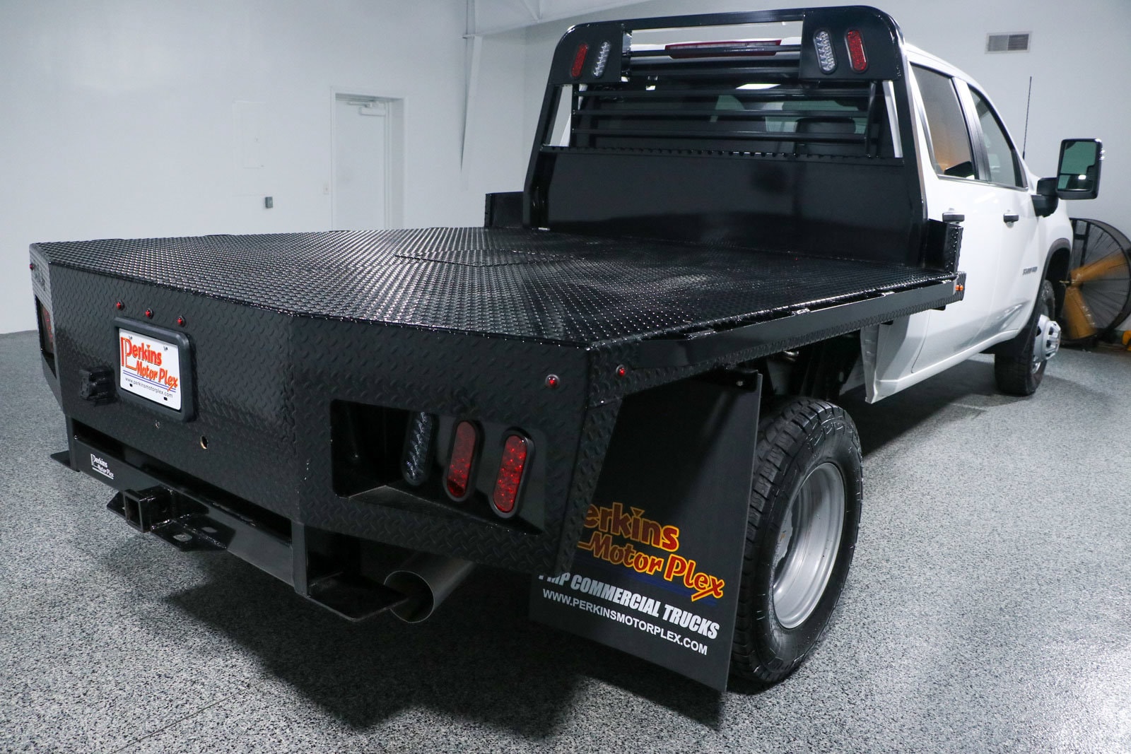 2024 Chevrolet Silverado 3500HD Work Truck - Photo 8