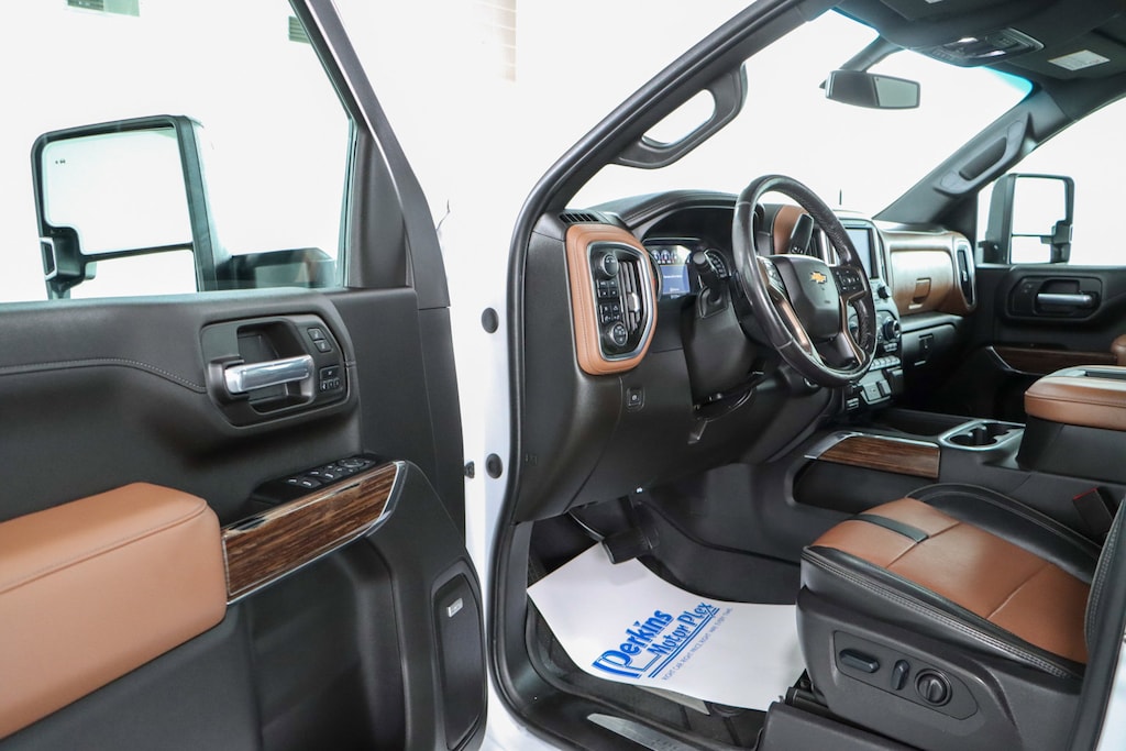 Used 2022 Chevrolet Silverado 2500HD High Country 4X4 Truck Crew Cab