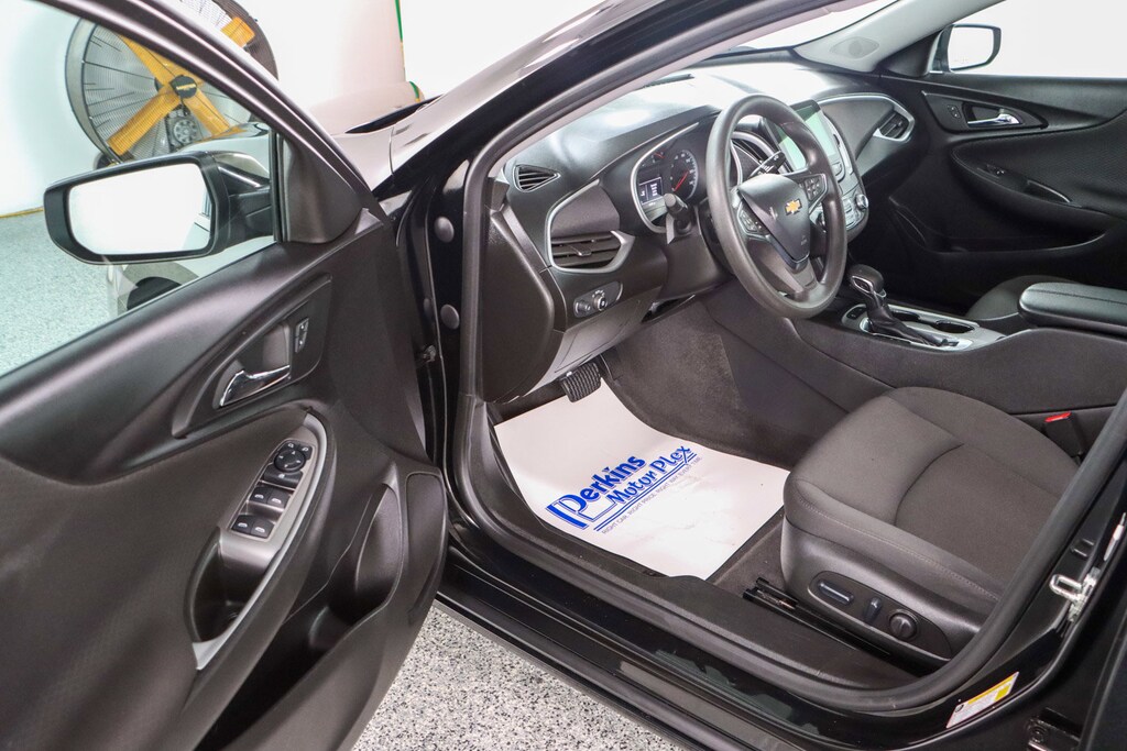 Used 2024 Chevrolet Malibu LT Sedan