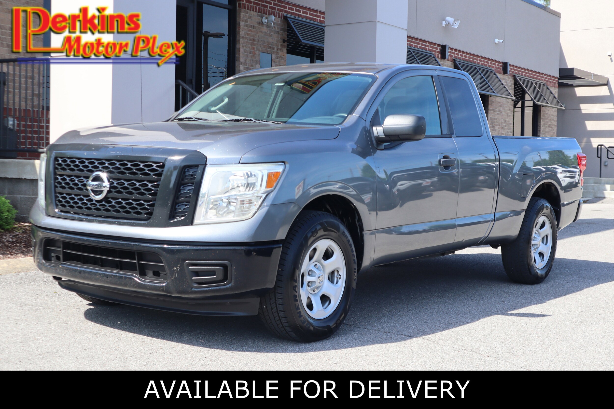 2017 Nissan Titan