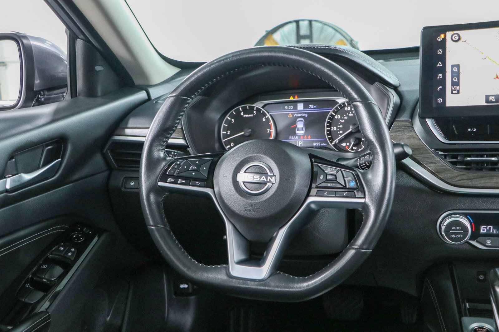 2023 Nissan Altima SL - Photo 12