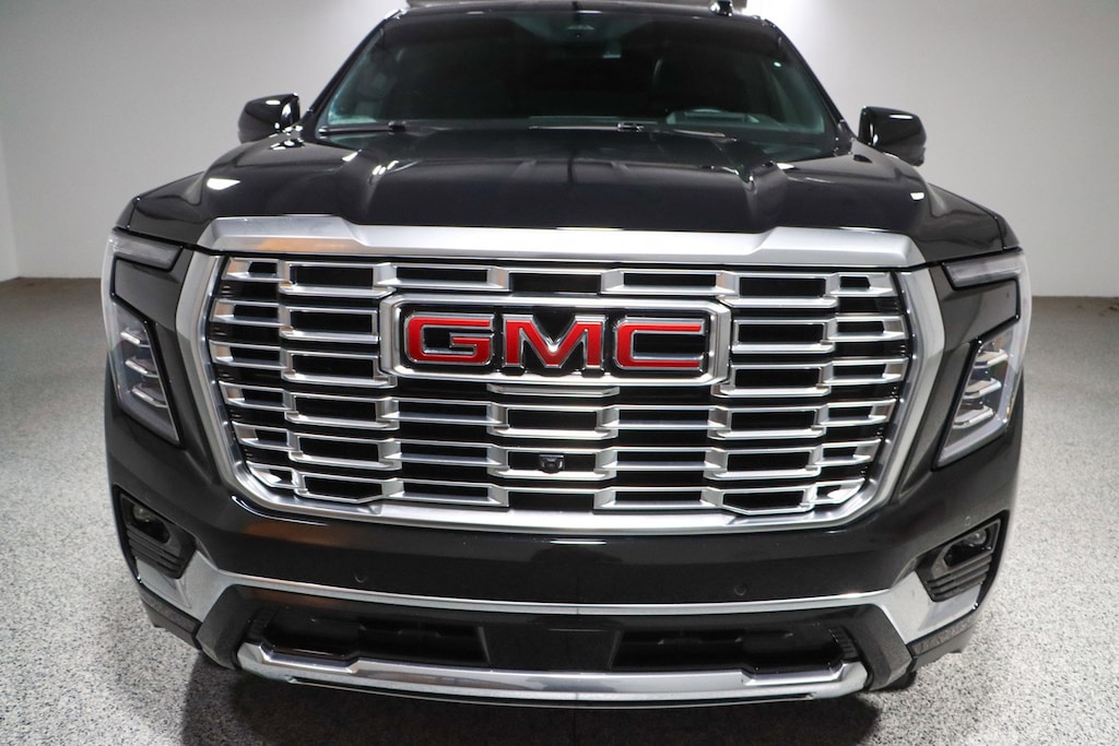 Used 2025 GMC Yukon XL Denali 4X4 SUV