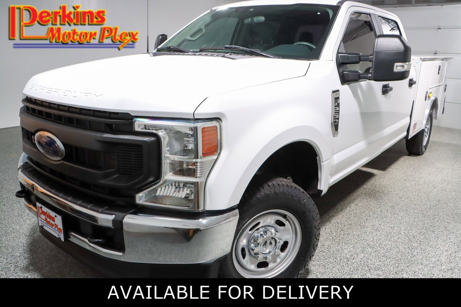 2022 Ford F-250 XL 4x4 Crew Cab 8' Box's photo