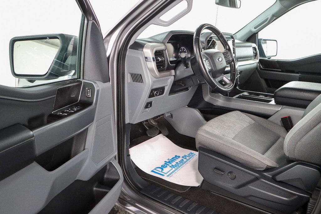 Used 2022 Ford F-150 XLT 4X4 Truck SuperCrew Cab