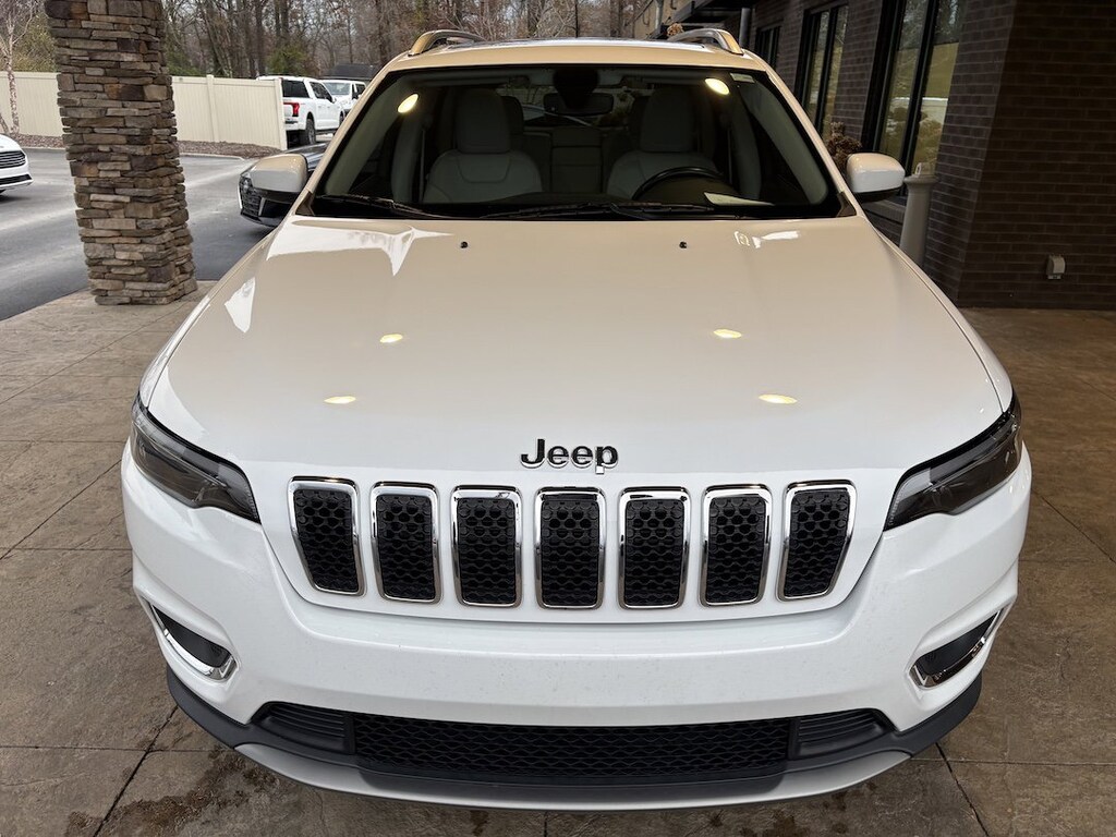 Used 2019 Jeep Cherokee Limited SUV
