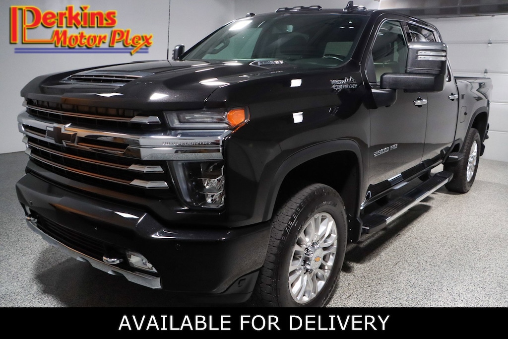 Used 2023 Chevrolet Silverado 2500HD High Country 4X4 Truck Crew Cab