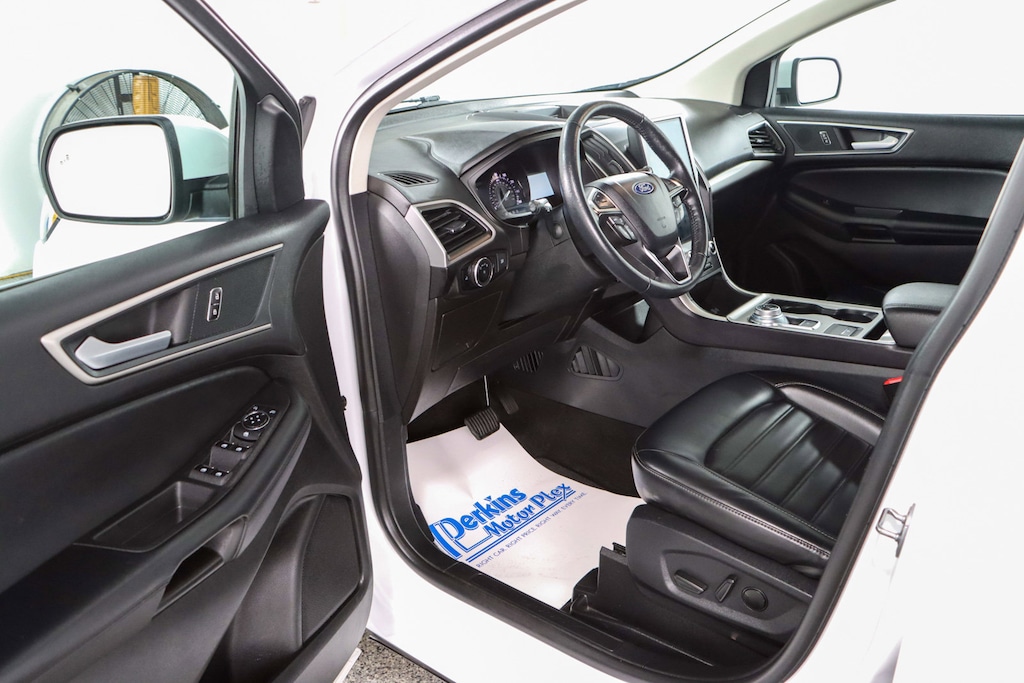 Used 2024 Ford Edge SEL AWD SUV