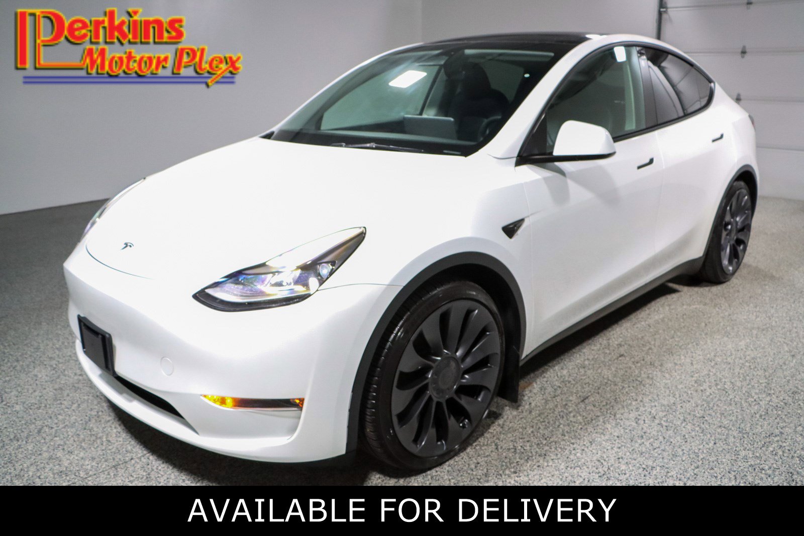 2023 Tesla Model Y Performance Dual Motor All-Wheel Drive's photo