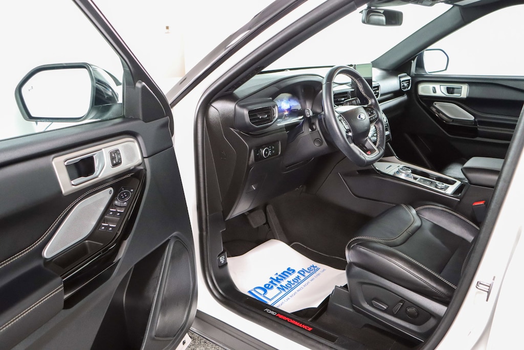 Used 2023 Ford Explorer ST 4X4 SUV