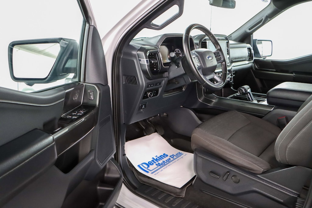 Used 2023 Ford F-150 XLT 4X4 Truck SuperCrew Cab