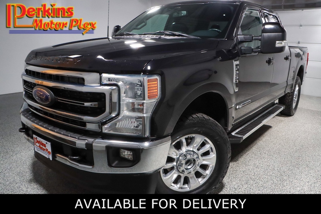 Used 2022 Ford F-250 LARIAT 4X4 Truck Crew Cab