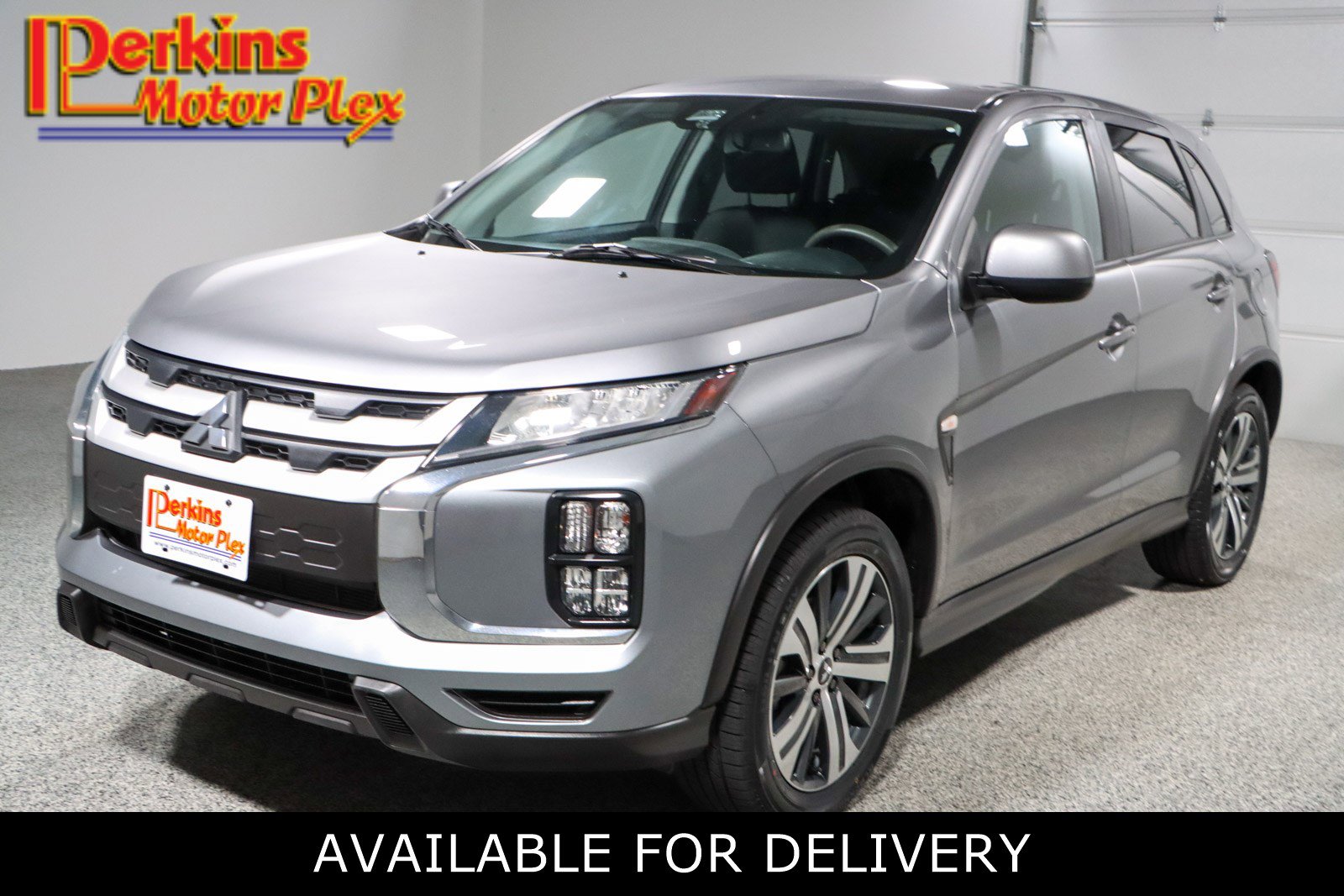 2022 Mitsubishi Outlander Sport ES's photo