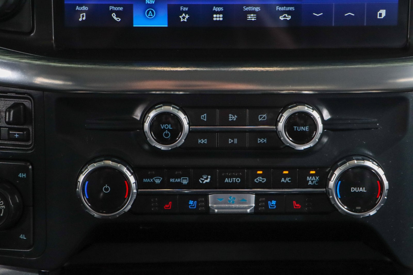 2023 Ford F-150 Lariat - Photo 21