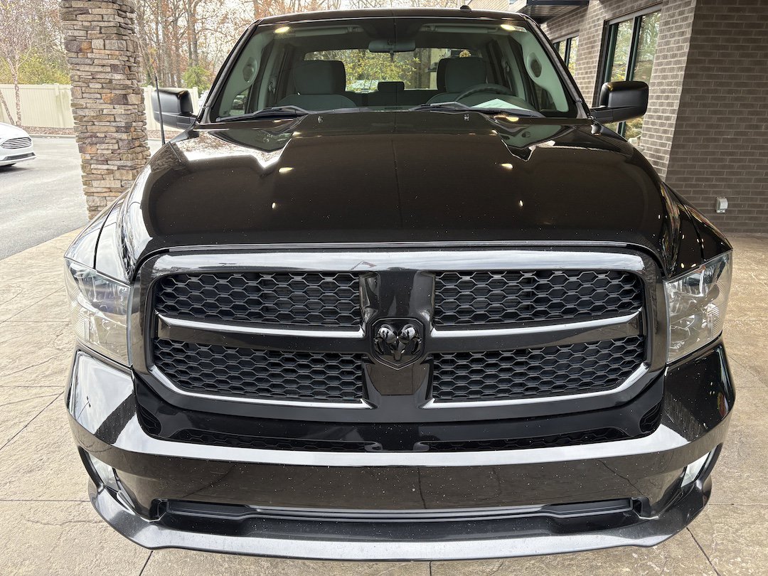 2017 Ram 1500 Express photo 2