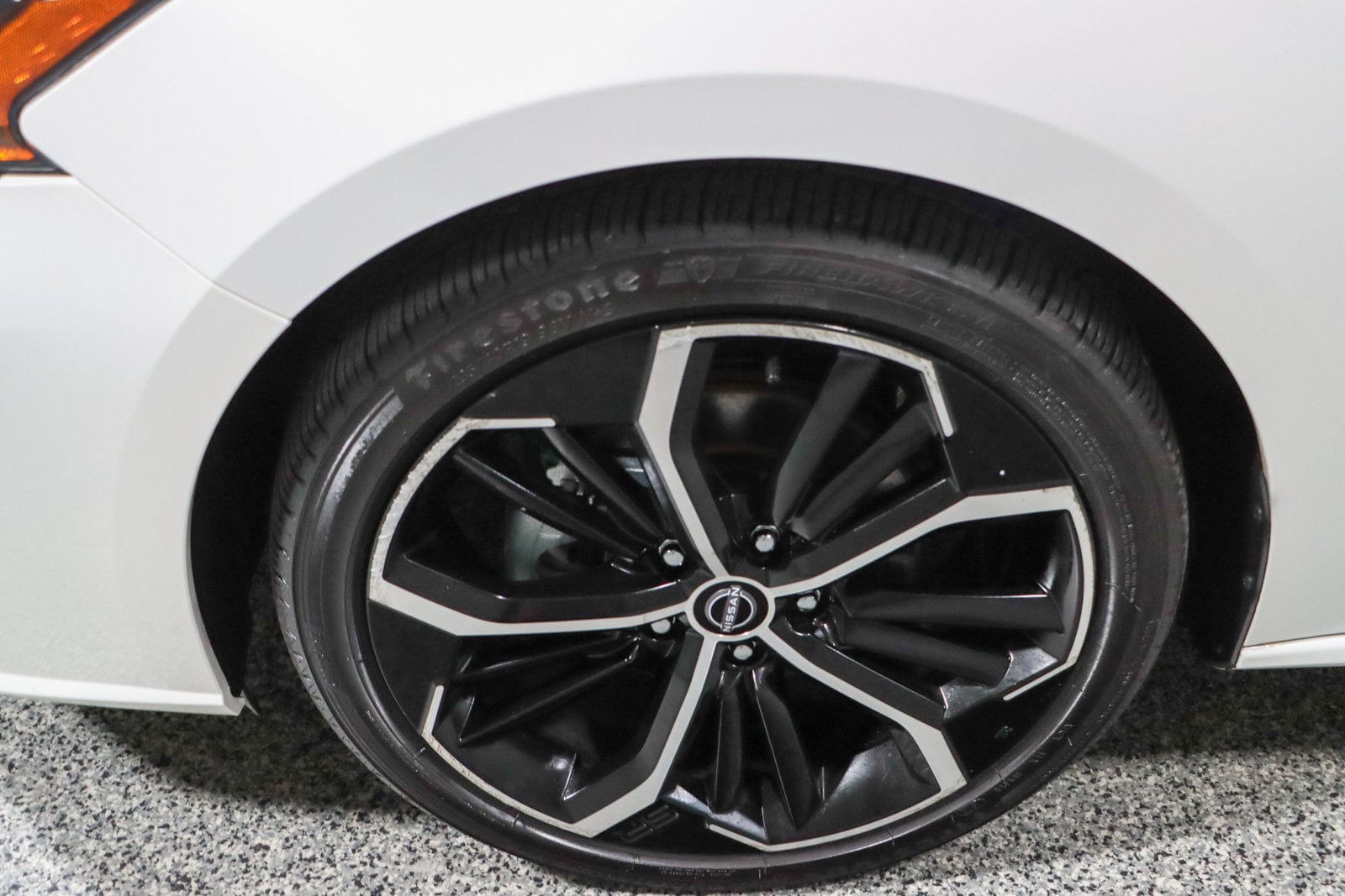 2024 Nissan Altima SR - Photo 11