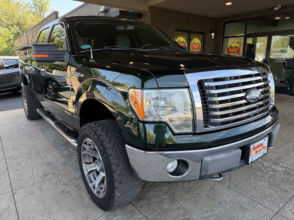 2012 Ford F-150 XLT photo 4