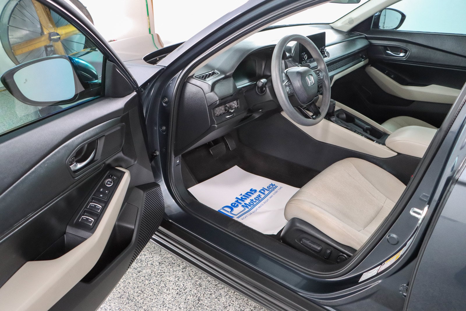 2024 Honda Accord EX - Photo 3