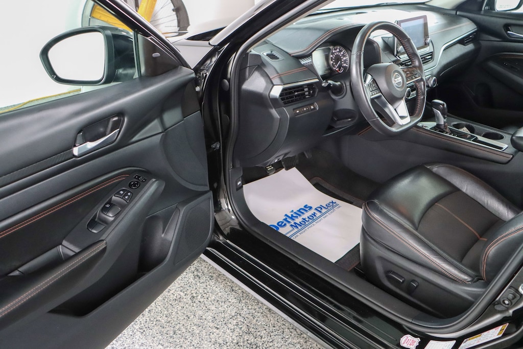 Used 2022 Nissan Altima 2.5 SR Sedan