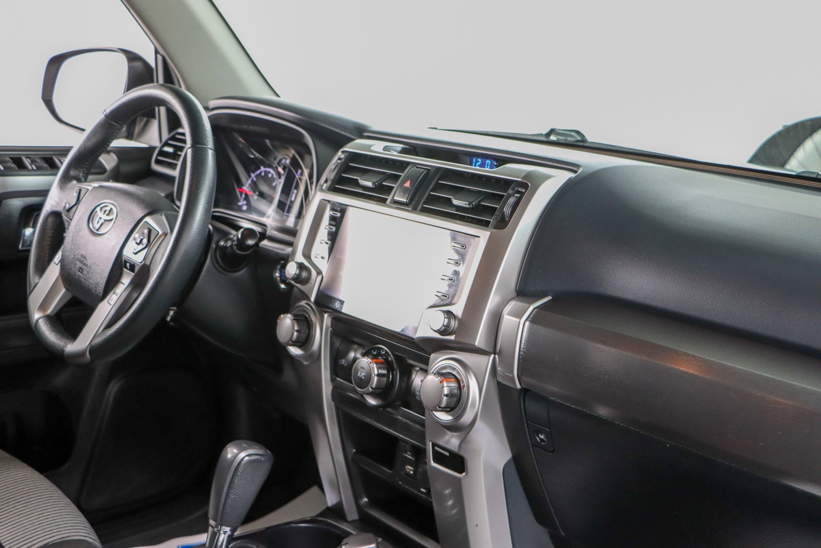 2021 Toyota 4Runner SR5 - Photo 27