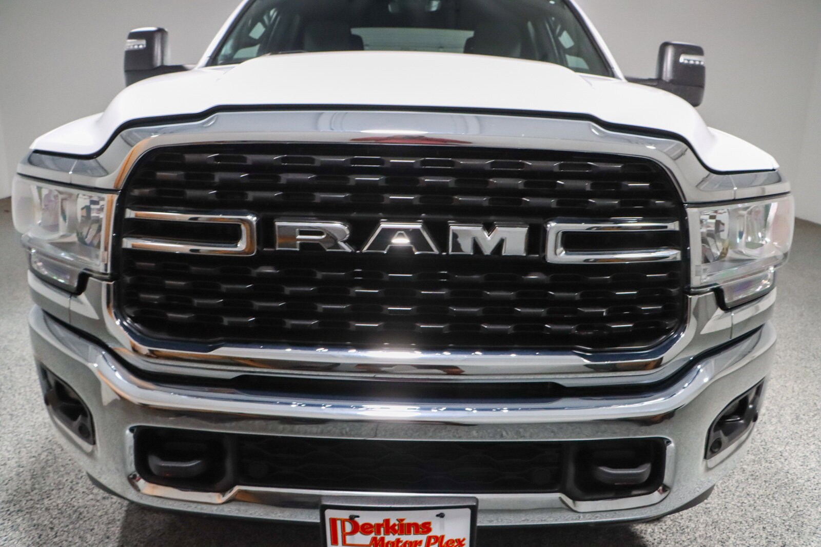 2024 Ram 2500 Big Horn photo 3