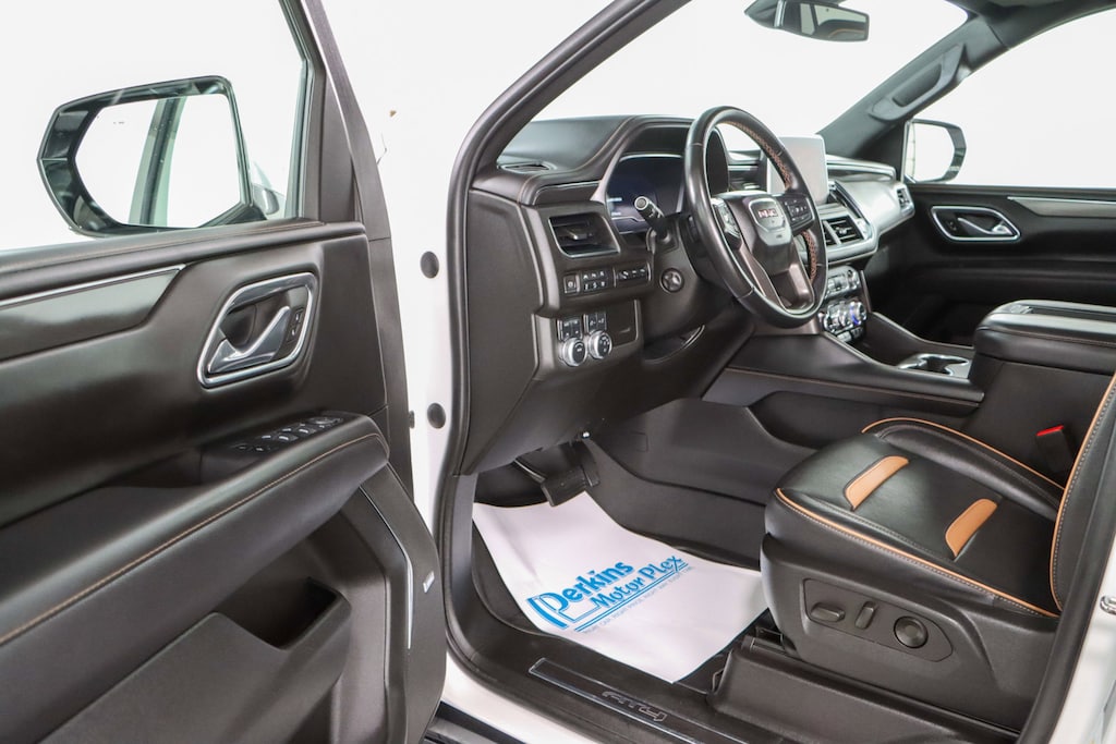 Used 2023 GMC Yukon AT4 4X4 SUV