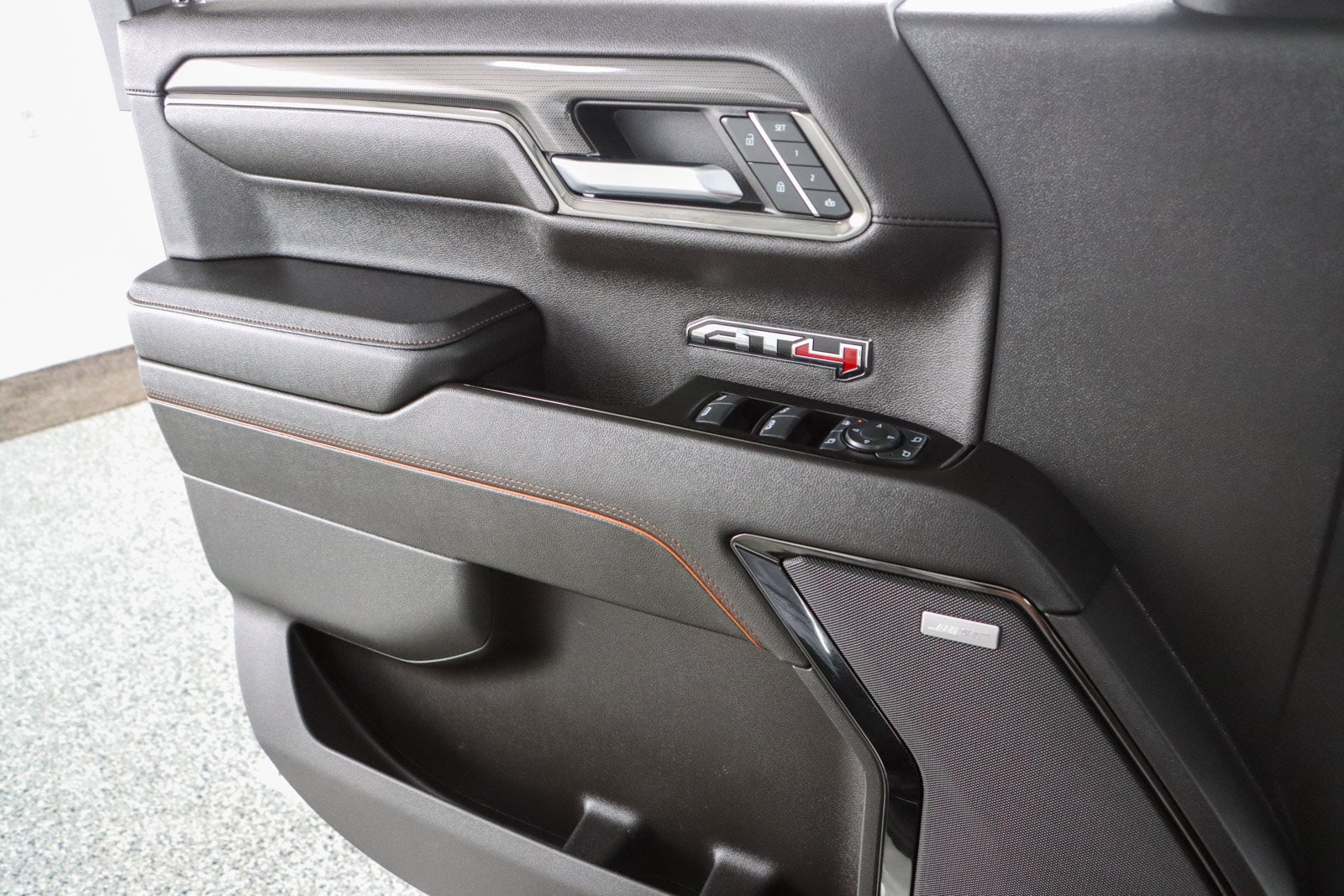 2024 GMC Sierra 1500 AT4 - Photo 26