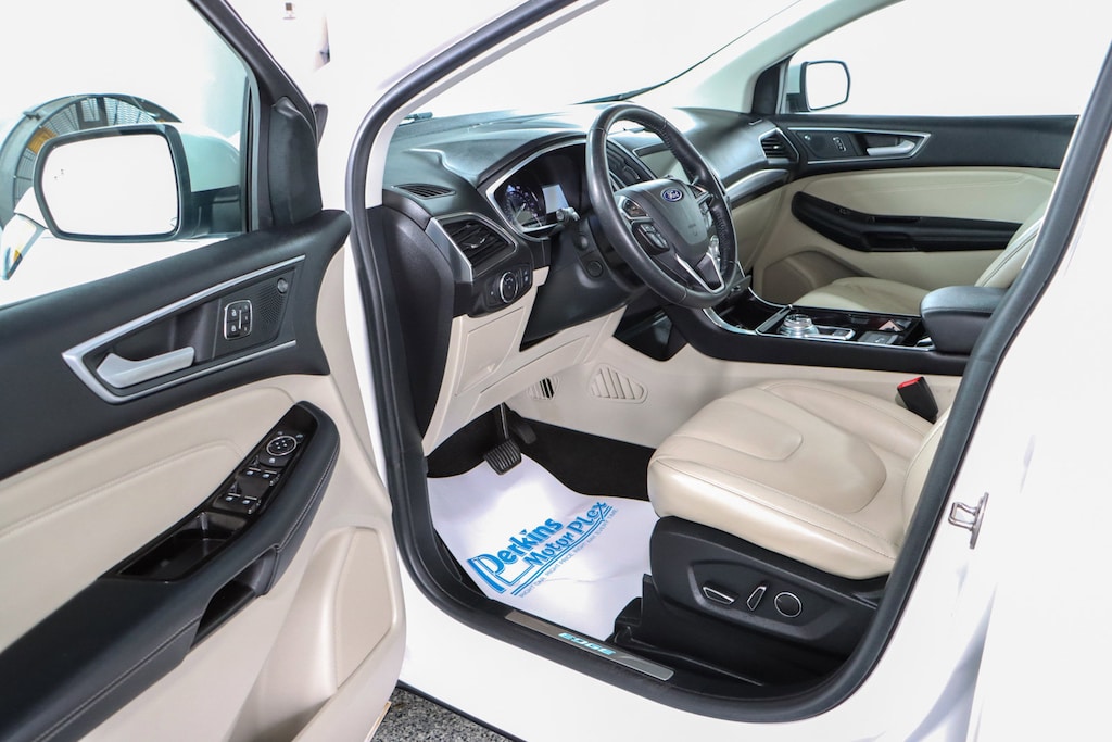 Used 2019 Ford Edge Titanium SUV
