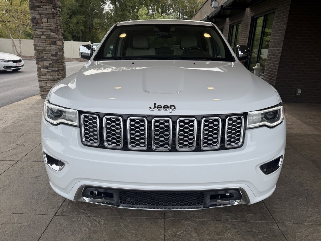 Used 2018 Jeep Grand Cherokee Overland SUV