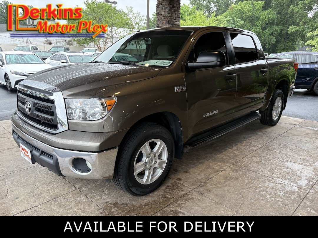 2010 Toyota Tundra 5.7 Auto Tundra Grade Crew Max's photo
